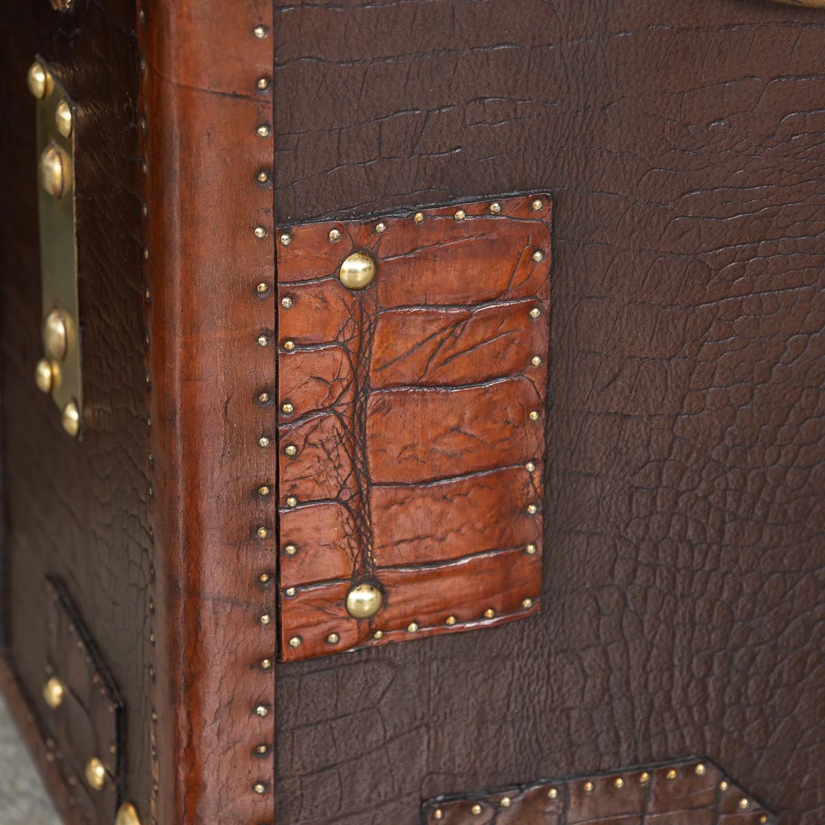 PUSHKINS.COM - B11411d - 20thC PAIR OF LEATHER CLAD ENGLISH ARMY : NAVY STYLE TRUNKS - 30.jpg