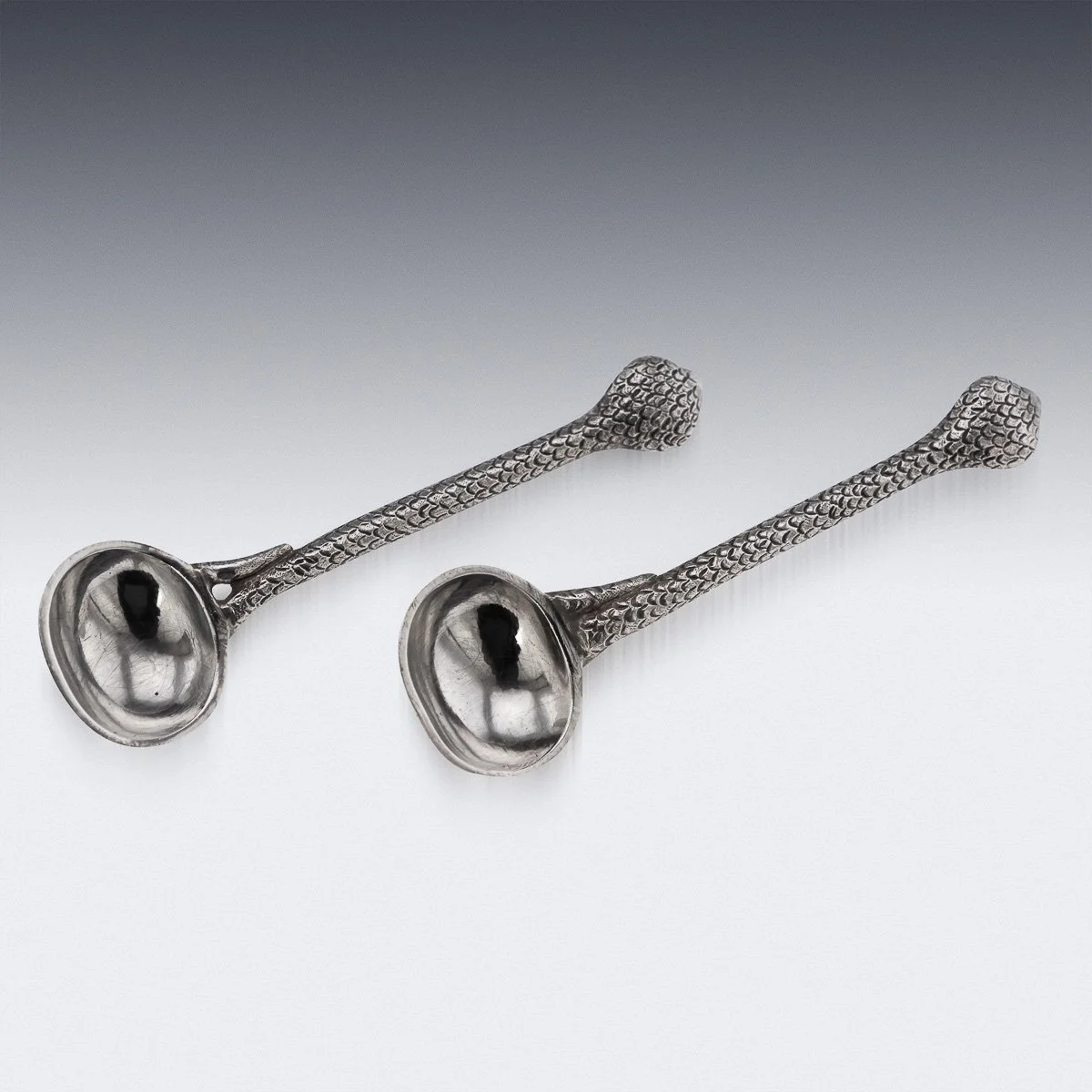 PUSHKINS.COM - A00013 - ANTIQUE 19thC INDIAN SOLID SILVER CONDIMENT SET, OOMERSI MAWJI, BHUJ c.1890 - 12.jpg