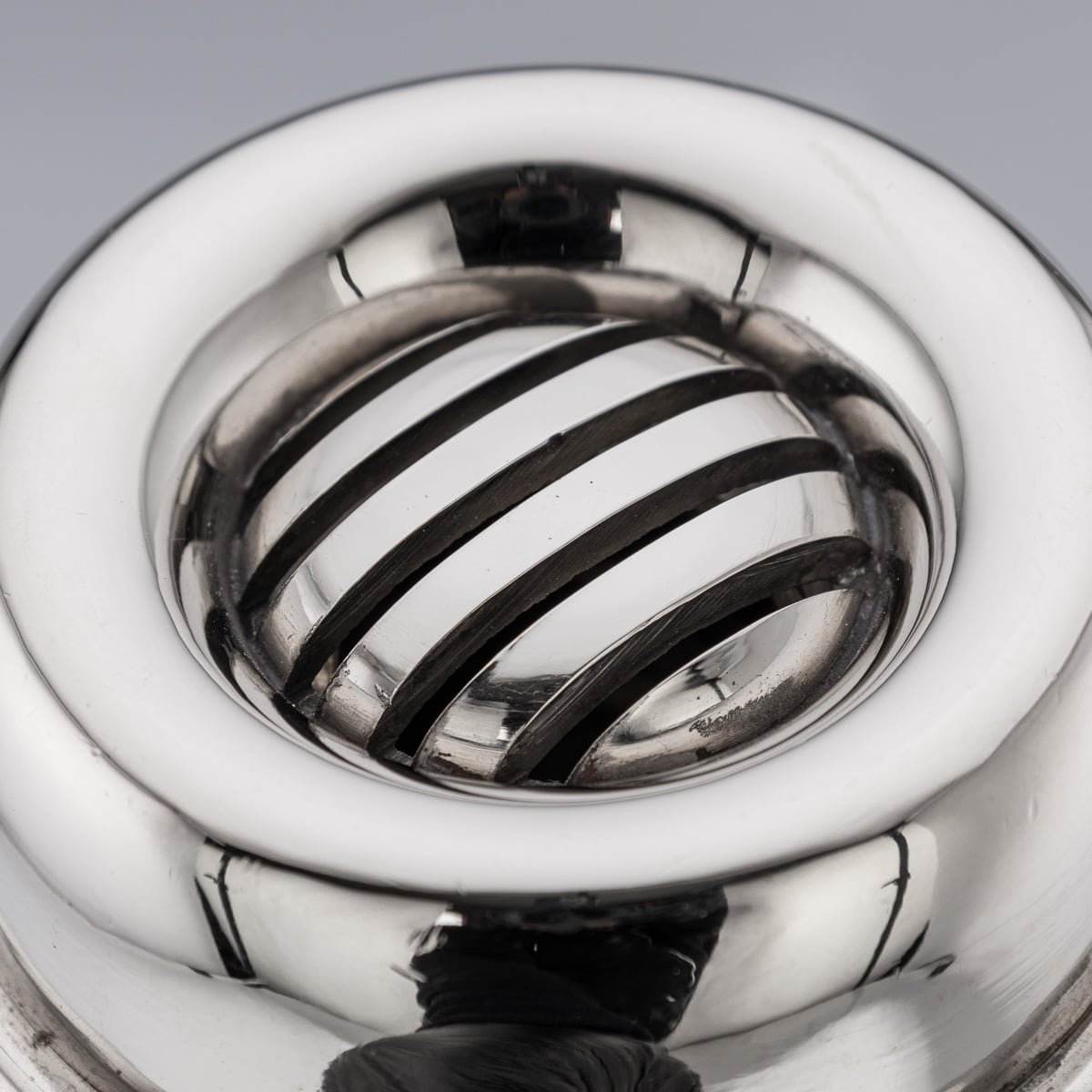 PUSHKIN'S - SILVER PLATED LIGHTHOUSE COCKTAIL SHAKER - 17.jpg