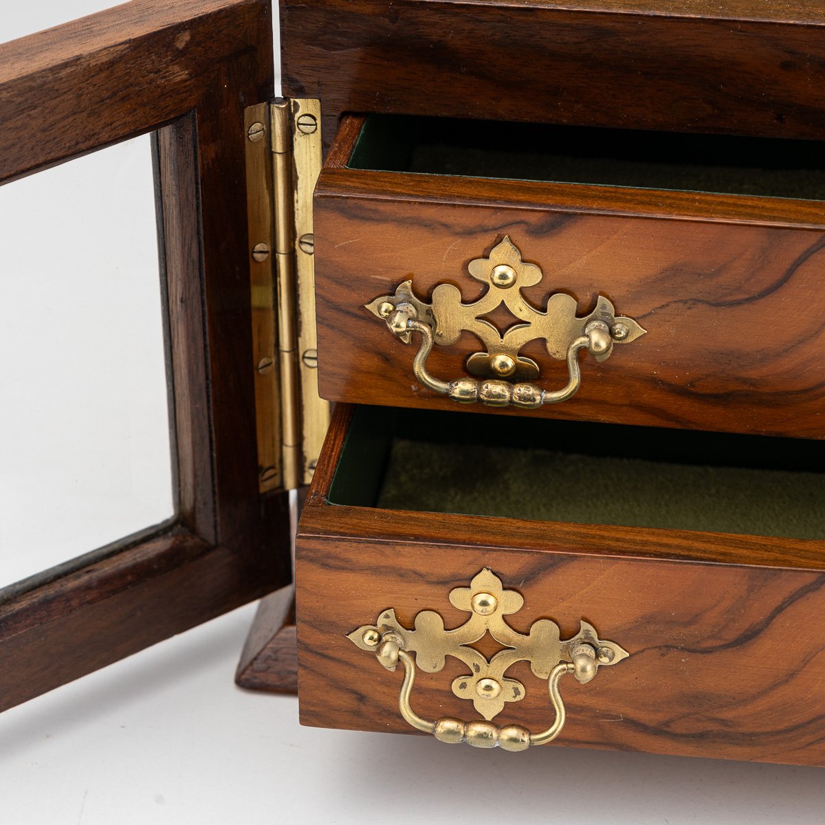 PUSHKINS.COM - D11171 - ANTIQUE 19thC VICTORIAN WALNUT & GLASS FRONTED JEWELLERY BOX c.1890 - 12.jpg