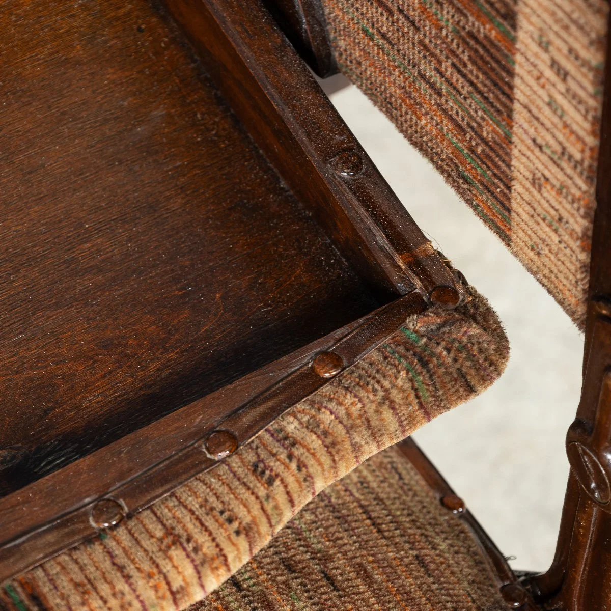 PUSHKINS.COM - B11465 - 20thC ENGLISH METAMORPHIC %22SETTEE TABLE%22 BY R. HAMP & CO, NORTHAMPTON c.1930 - 13.jpg