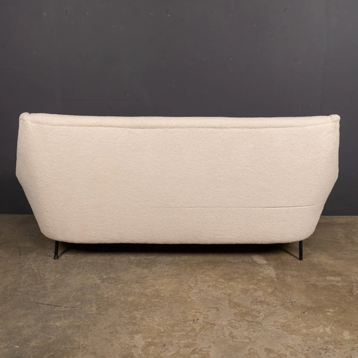 PUSHKINS.COM - Z12109 - VINTAGE 20thC ITALIAN SOFA IN CREAM BOUCLE c.1950 - 07.jpg