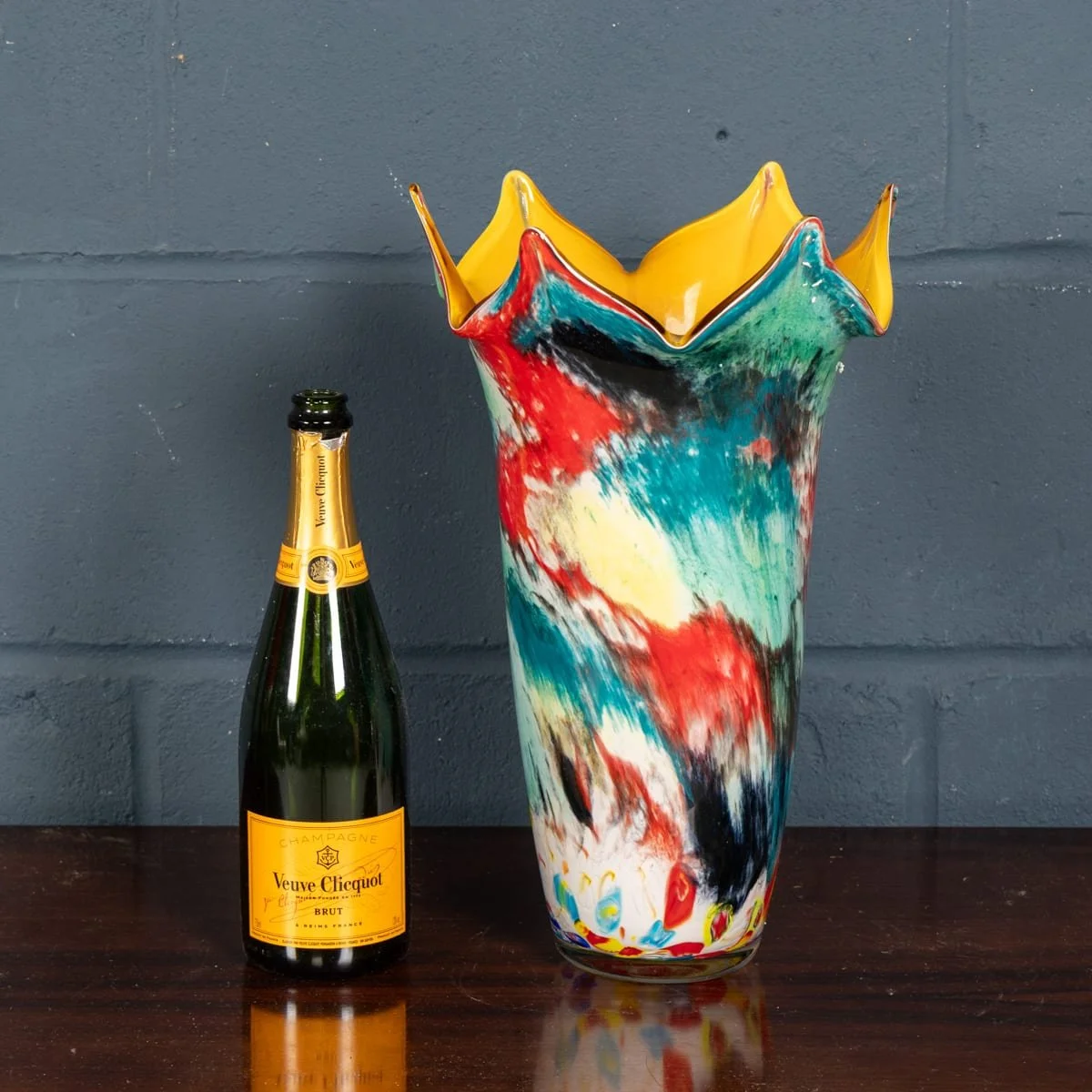 PUSHKINS.COM - B12247 - VINTAGE 20thC ITALIAN HAND BLOWN MILLEFIORI GLASS VASE, MADE IN MURANO - 4.jpg