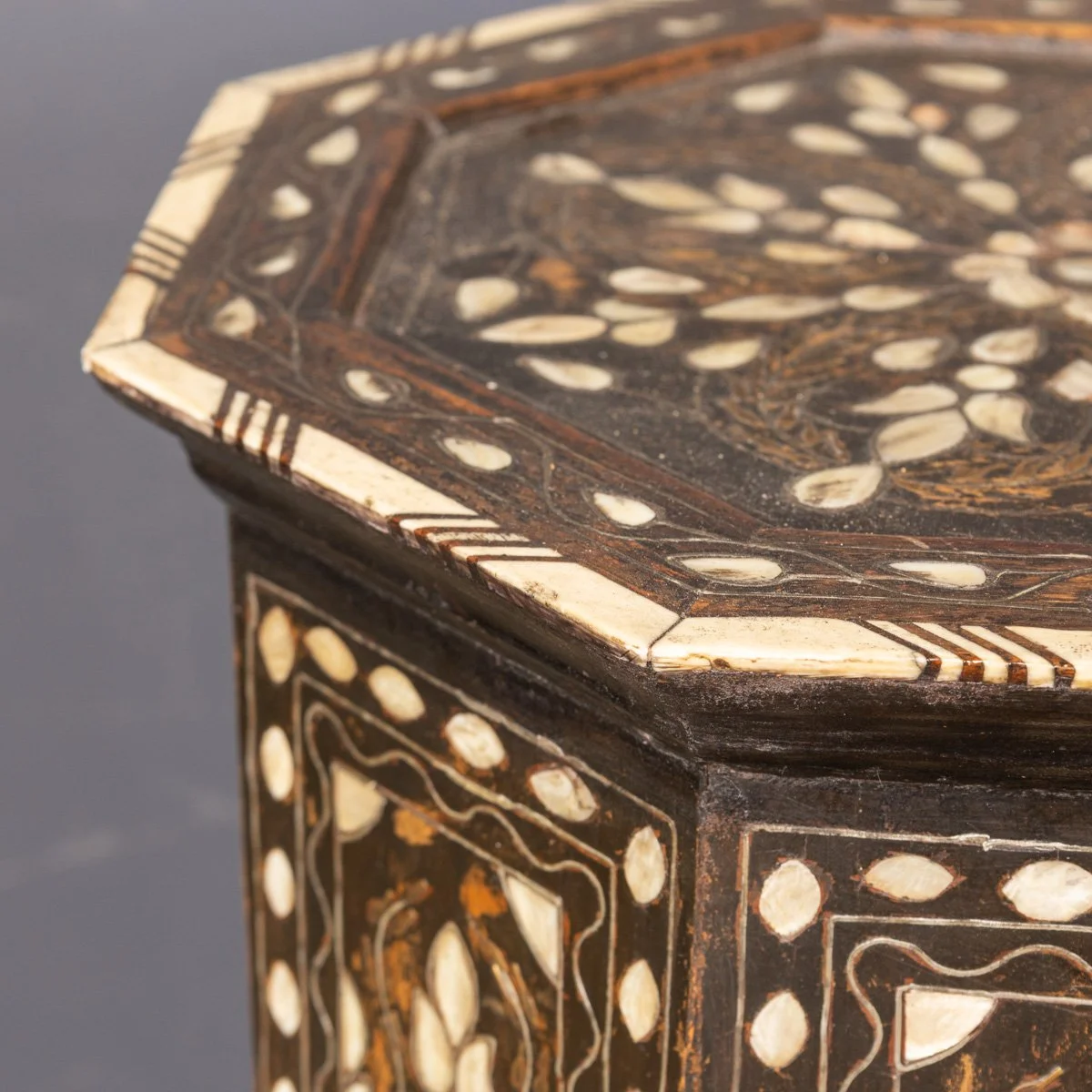 PUSHKINS.COM - Z12411 - ANTIQUE 20thC DARK WOOD & MOTHER OF PEARL MOORISH TABLE c.1920 - 15.jpg