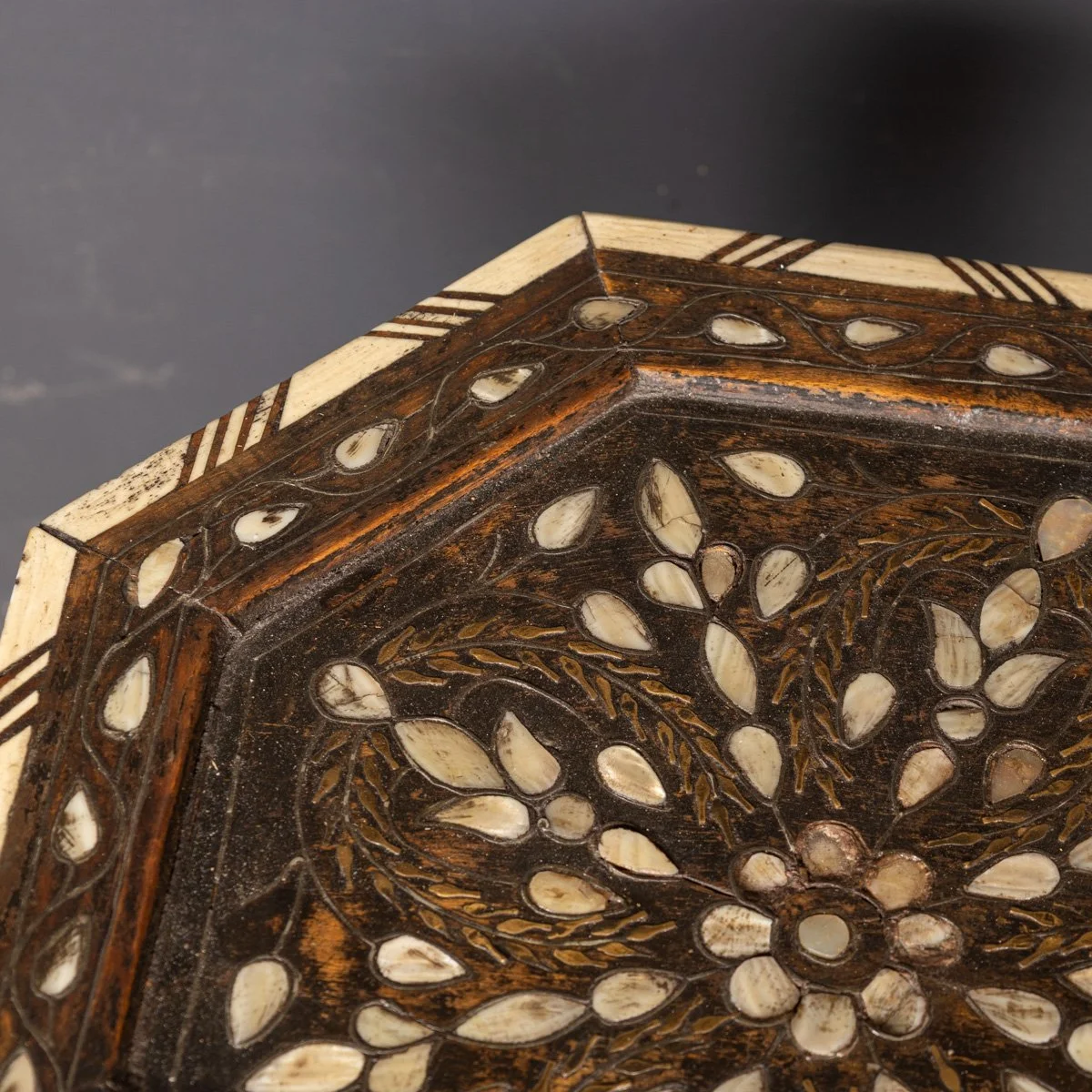 PUSHKINS.COM - Z12411 - ANTIQUE 20thC DARK WOOD & MOTHER OF PEARL MOORISH TABLE c.1920 - 10.jpg