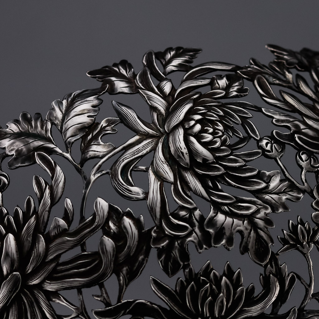 ANTIQUE 19thC RARE CHINESE EXPORT WING FAT SOLID SILVER CHRYSANTHEMUM ...