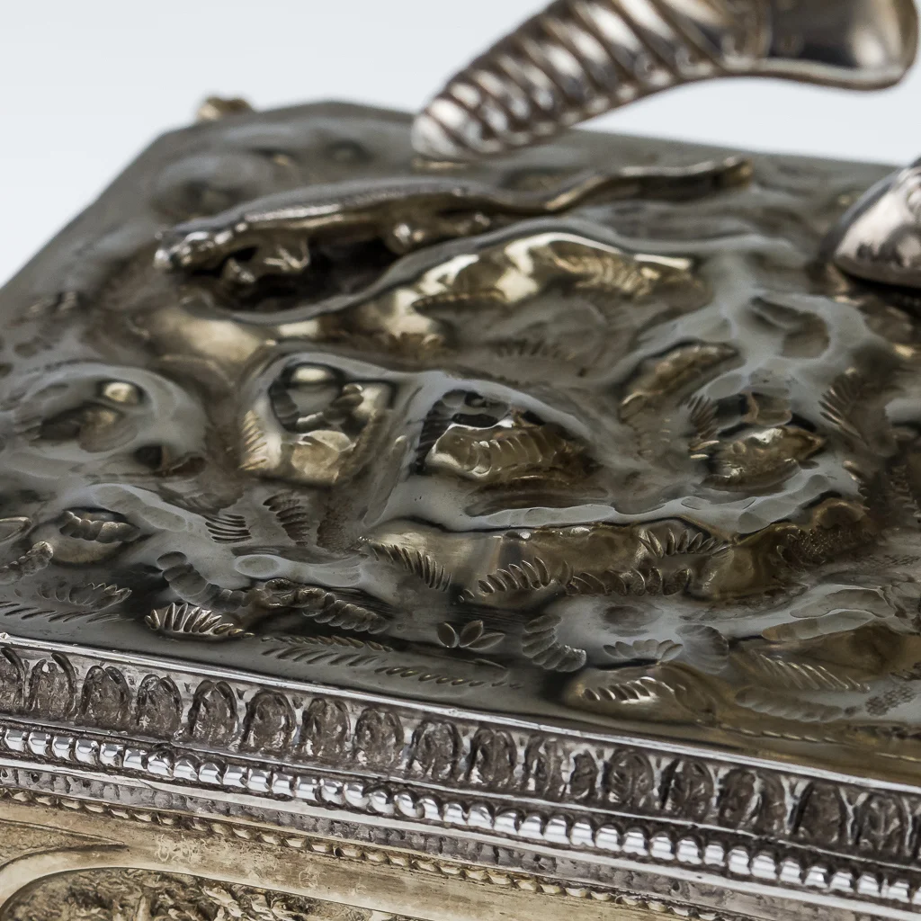 PUSHKIN ANTIQUES ANTIQUE 20thC GERMAN SOLID SILVER PAIR OF HUGE KNIGHT HORSEMAN FIGURES c.1900-22.jpg