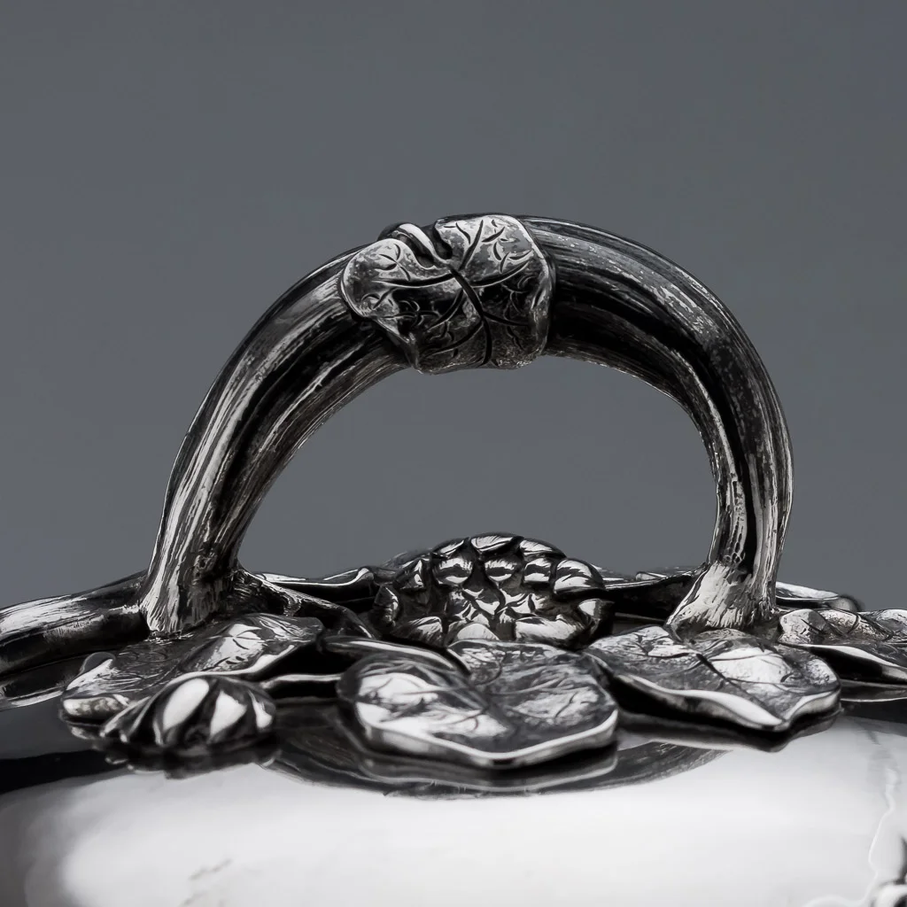 PUSHKIN ANTIQUES ANTIQUE 19thC VICTORIAN SOLID SILVER PAIR OF ENTREE DISHES & COVERS, HUNT c.1855-05.jpg