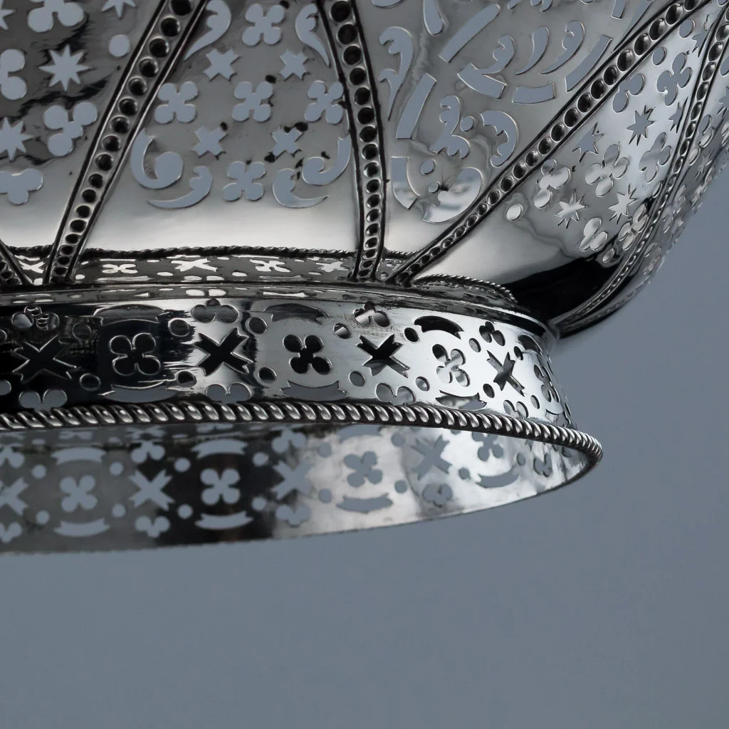 ANTIQUE 18thC GEORGIAN SOLID SILVER CAKE BASKET, ELIZABETH ALDRIDGE c1765-12.jpg