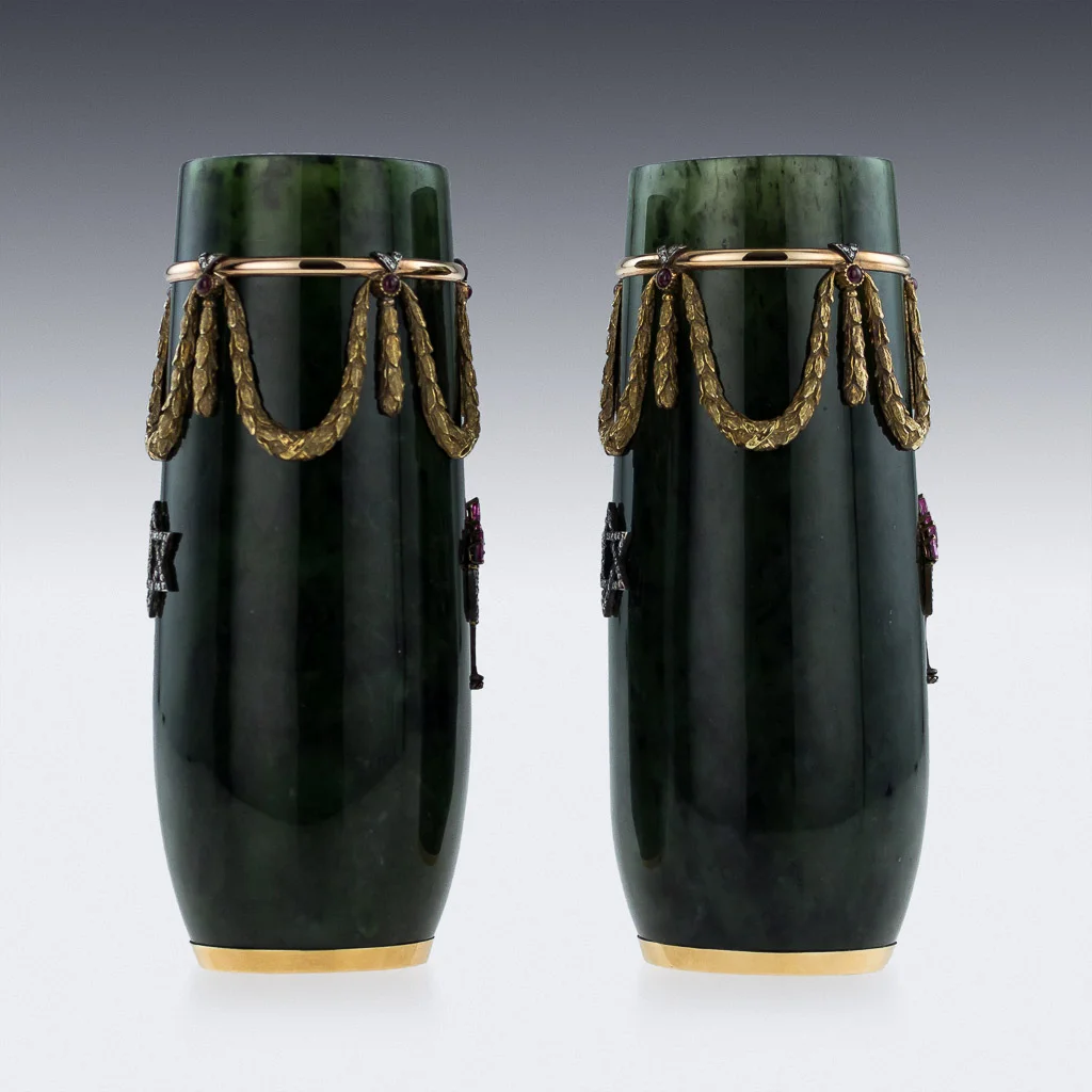 pushkin antiques STUNNING 20thC RUSSIAN STYLE 18K GOLD, NEPHRITE, DIAMONDS, RUBIES, VASES c.1980-04.jpg