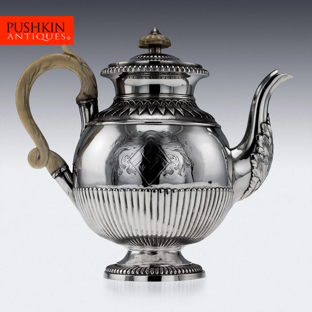 ANTIQUE 19thC GEORGIAN SOLID SILVER MAGNIFICENT TEAPOT, PHILIP RUNDELL c.1819.jpg