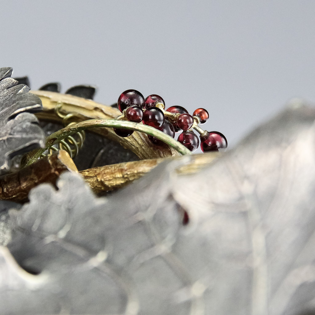 Pushkin Antiques- MODERN 20thC ITALIAN SOLID SILVER IMPRESSIVE GRAPEVINE CENTERPIECE BOWL c.1980-10.jpg