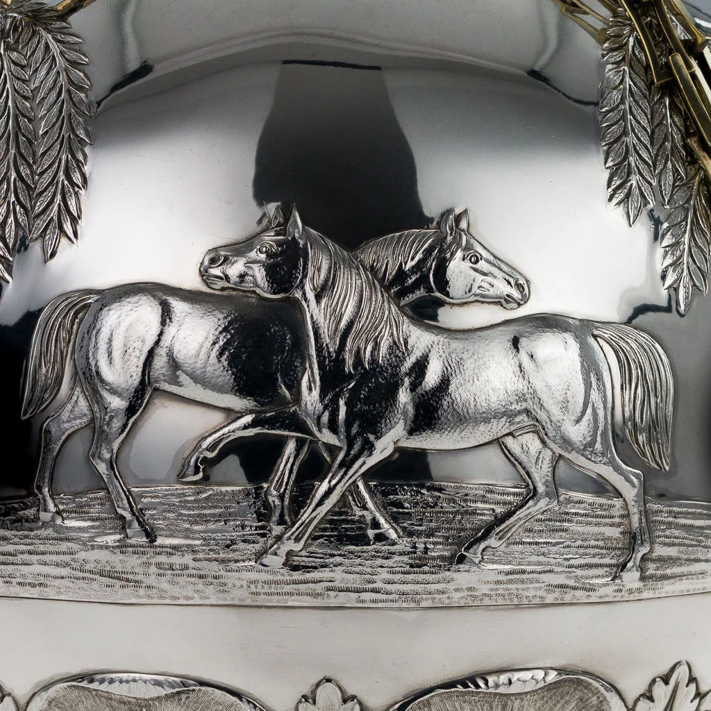 Alessio Lorenzi - STUNNING 20thC MONUMENTAL SOLID SILVER PILGRIM FLASK, EDWARD BARNARD c.1986-11.jpg