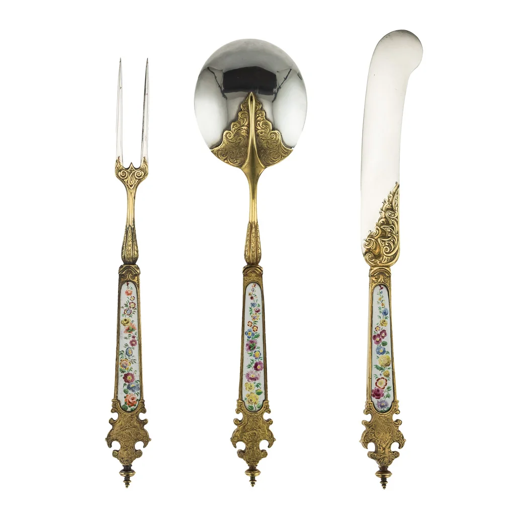 ANTIQUE 19thC GERMAN SOLID SILVER-GILT & ENAMEL TRAVELING CUTLERY SET c.1860 - 02.jpg