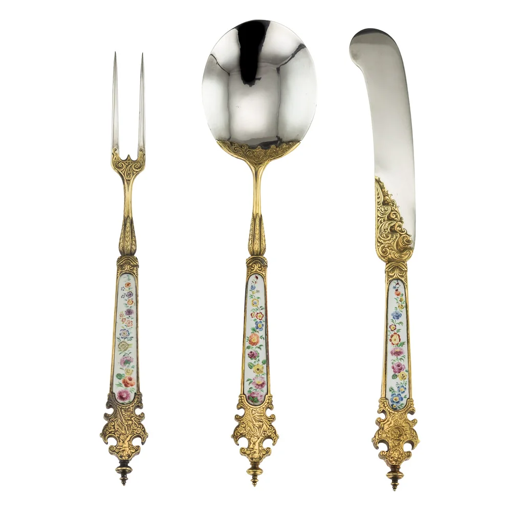 ANTIQUE 19thC GERMAN SOLID SILVER-GILT & ENAMEL TRAVELING CUTLERY SET c.1860 - 03.jpg