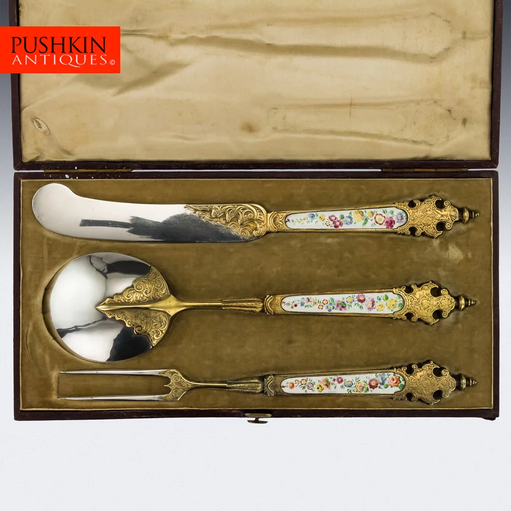 ANTIQUE 19thC GERMAN SOLID SILVER-GILT & ENAMEL TRAVELING CUTLERY SET c.1860 - 01.jpg