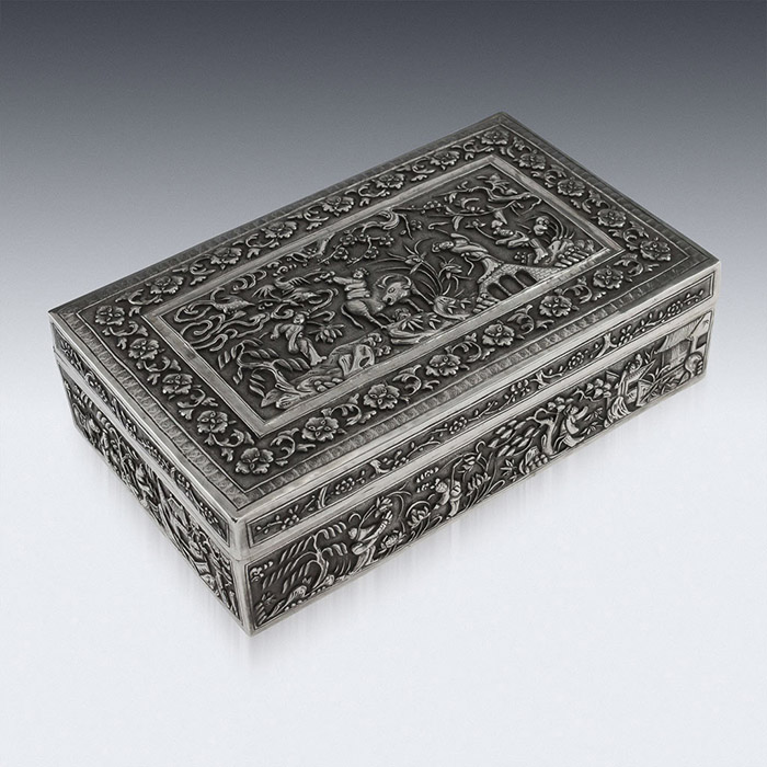 pushkin antiques bao cheng.jpg