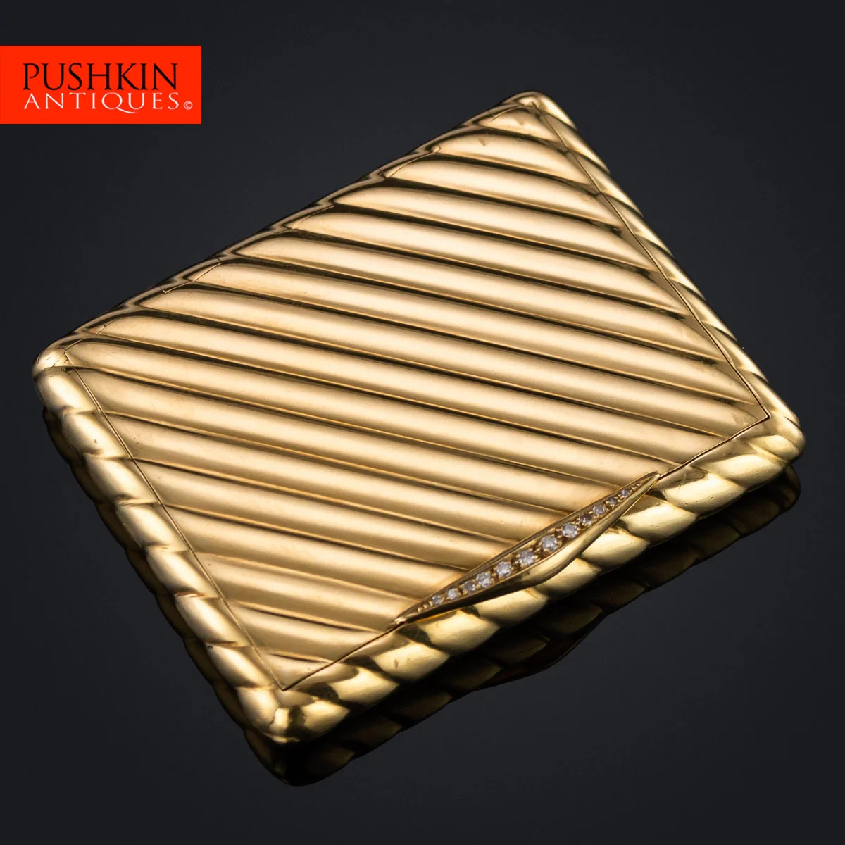 pushkin antiques - STUNNING 20thC VAN CLEEF & ARPELS 18K GOLD & DIAMOND COMPACT c.1960 - 1.jpg