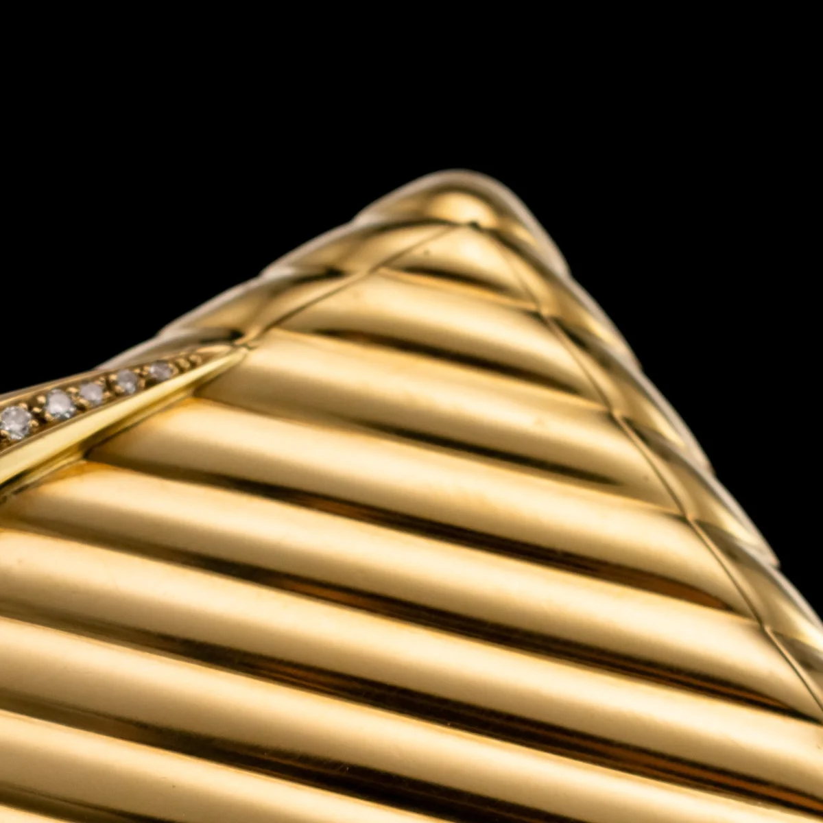 pushkin antiques - STUNNING 20thC VAN CLEEF & ARPELS 18K GOLD & DIAMOND COMPACT c.1960 - 7.jpg