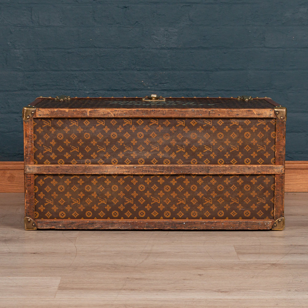 Early 20th Century French Stencil and Monogram Louis Vuitton Leather Hat  Trunk