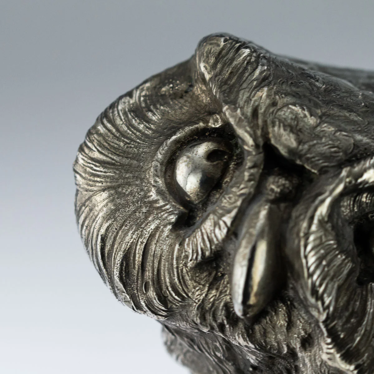 Pushkin Antiques - ANTIQUE 19thC GERMAN SOLID SILVER MODEL OF A PROWLING OWL, HANAU c.1890 - 10.jpg