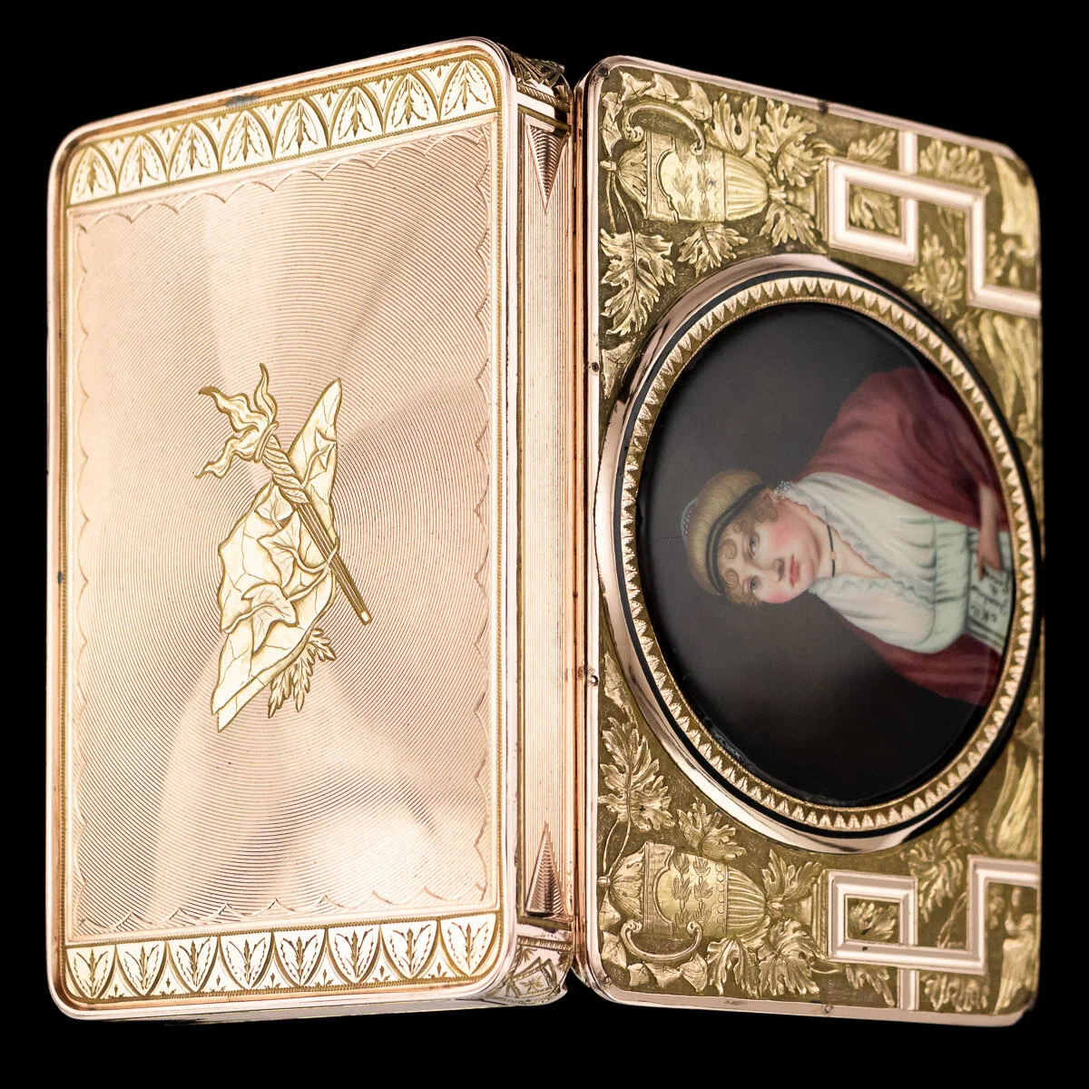 Pushkin Antiques - ANTIQUE 19thC SWISS 18K GOLD & ENAMEL SNUFF BOX WITH MINIATURE c.1810 - 11.jpg