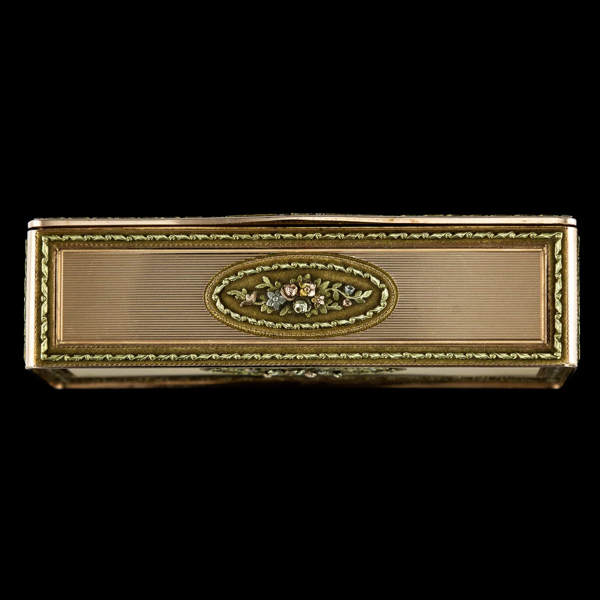 Pushkin Antiques - ANTIQUE 19thC RUSSIAN ROYAL PRESENTATION 14k THREE-COLOUR GOLD SNUFF BOX c.1820 - 6.jpg