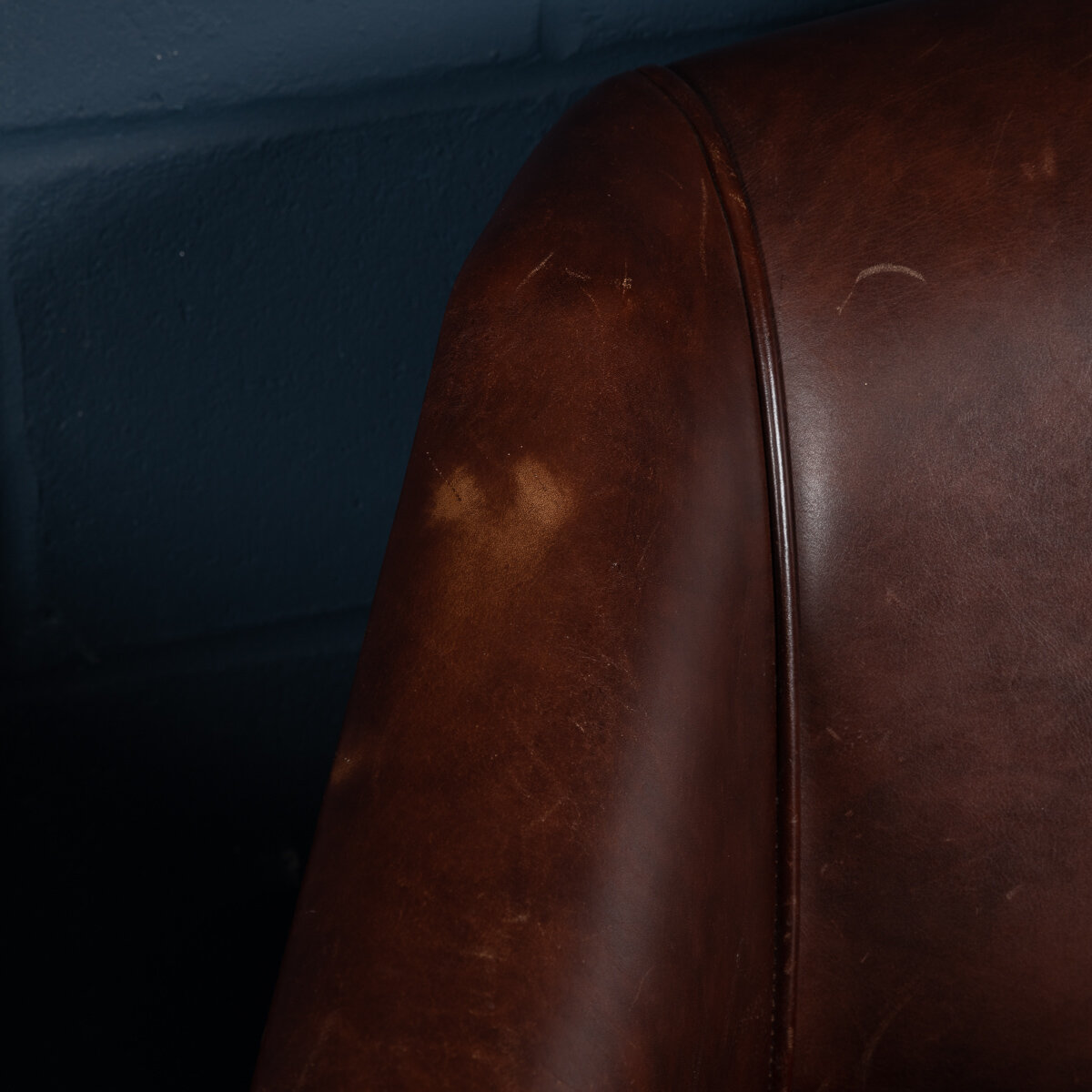 Dark chairs-7.jpg