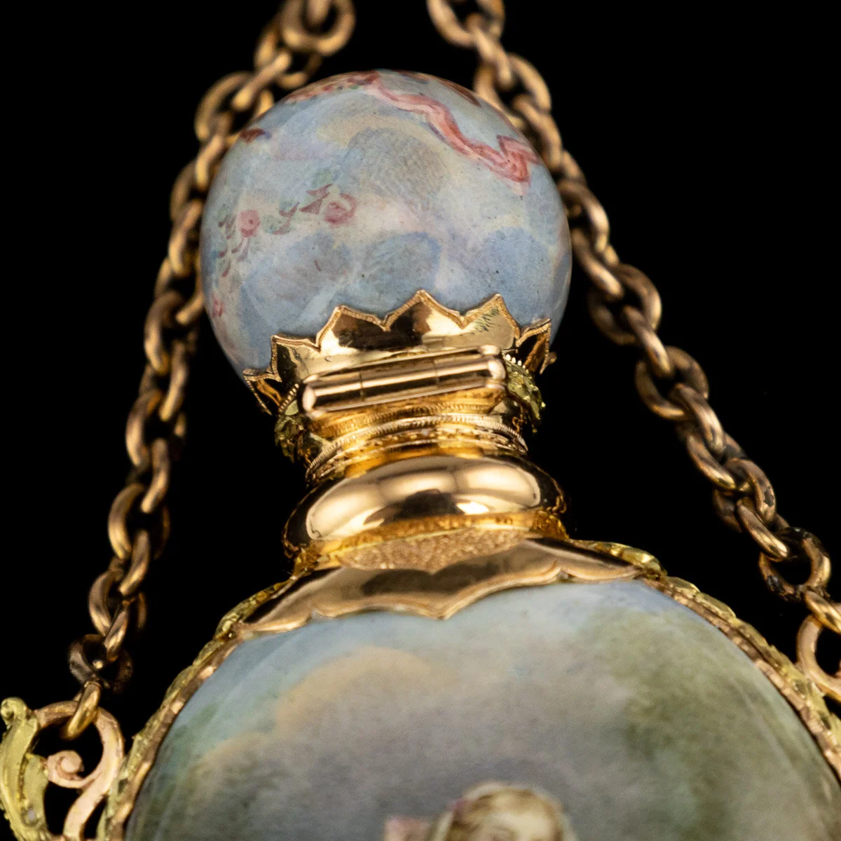 Pushkin Antiques - ANTIQUE 19thC FRENCH 18K GOLD & PAINTED ENAMEL SCENT BOTTLE c.1860 - 8.jpg