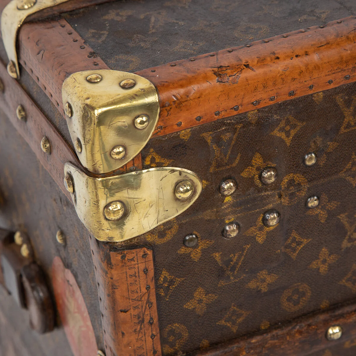 Pushkin Antiques - ANTIQUE 20thC LOUIS VUITTON COURIER TRUNK IN MONOGRAM CANVAS, PARIS c.1920 - 25.jpg