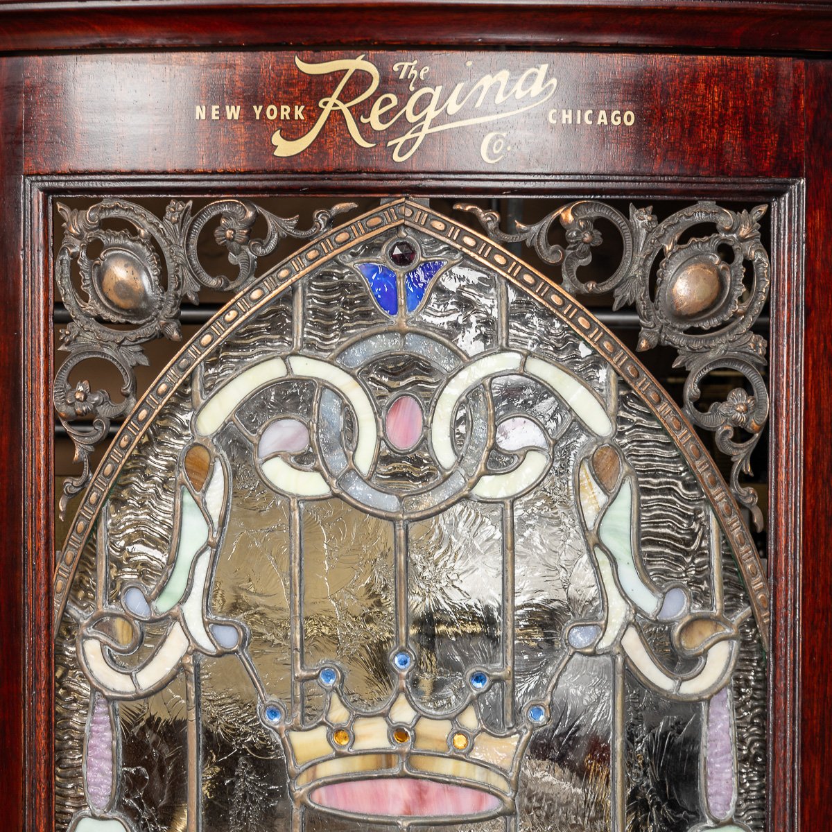 PUSHKINS.COM - NS11405 - ANTIQUE 20thC AMERICAN %22THE REGINA CO%22 12 DISC AUTOMATIC MUSIC PLAYING CABINET BOX c.1900 - 27.jpg