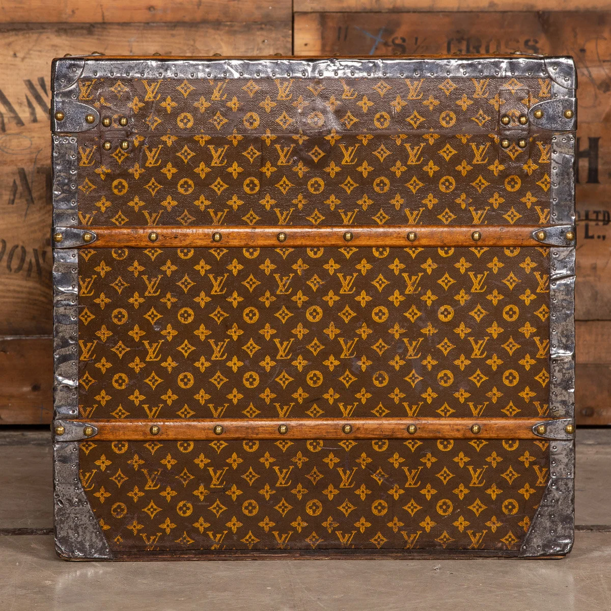 Pushkin Antiques - ANTIQUE 20thC LOUIS VUITTON HAT TRUNK IN MONOGRAM CANVAS, PARIS c.1910 - 6.jpg
