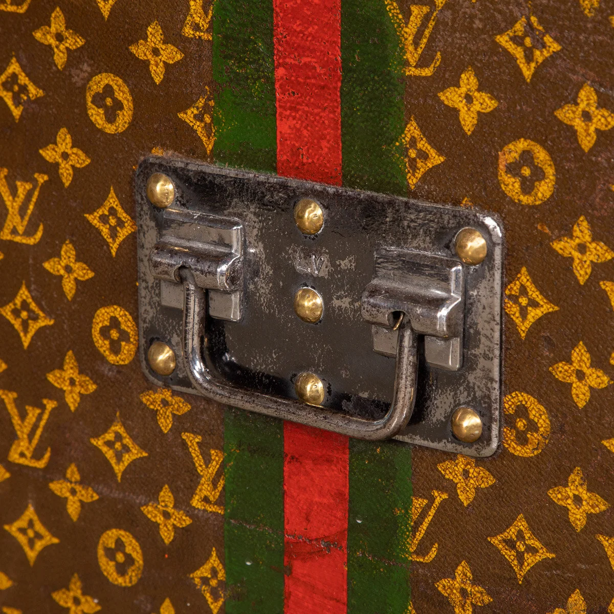 Pushkin Antiques - ANTIQUE 20thC LOUIS VUITTON HAT TRUNK IN MONOGRAM CANVAS, PARIS c.1910 - 15.jpg