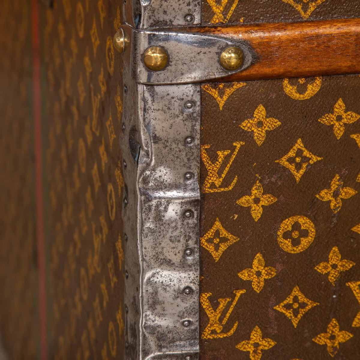 Pushkin Antiques - ANTIQUE 20thC LOUIS VUITTON HAT TRUNK IN MONOGRAM CANVAS, PARIS c.1910 - 16.jpg