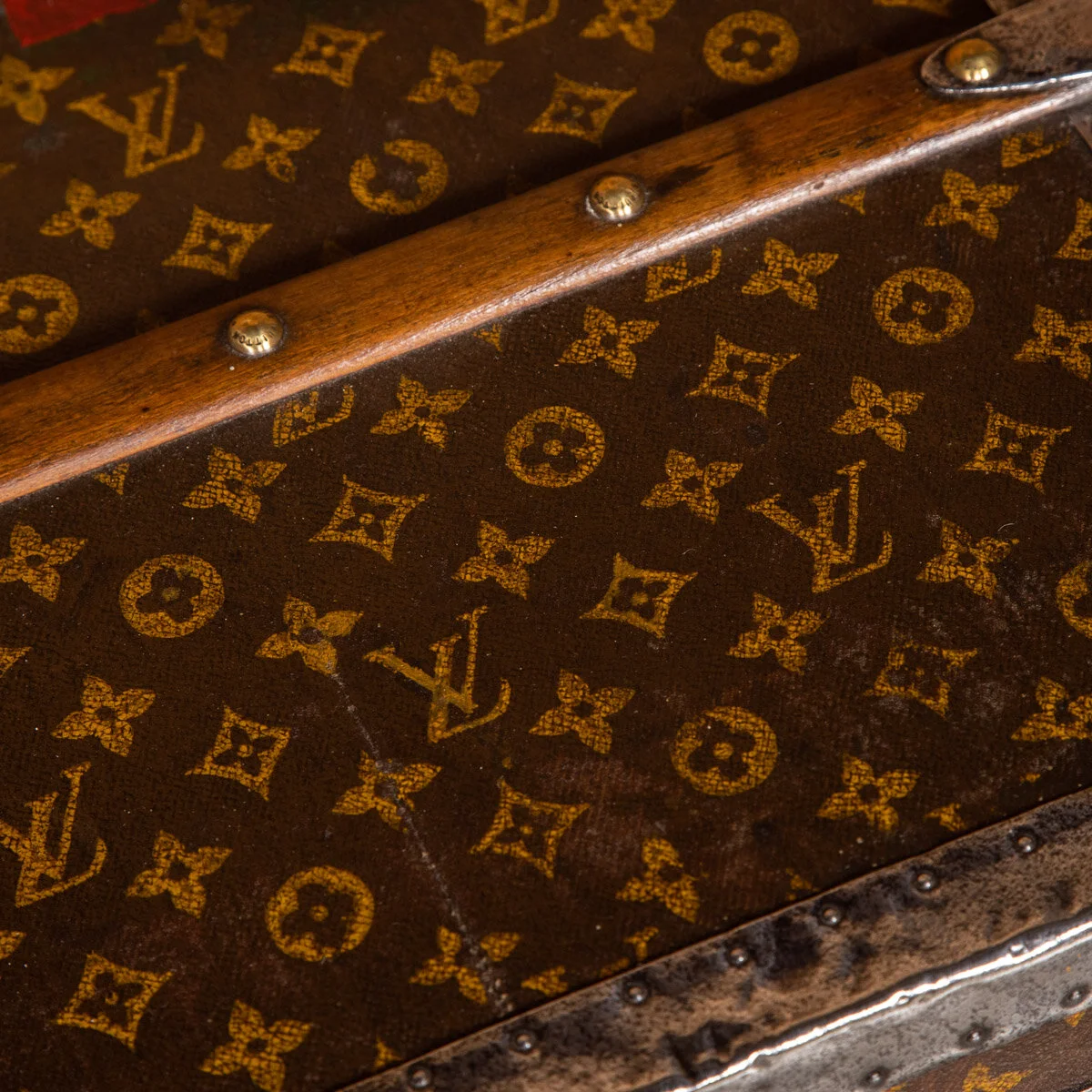 Pushkin Antiques - ANTIQUE 20thC LOUIS VUITTON HAT TRUNK IN MONOGRAM CANVAS, PARIS c.1910 - 19.jpg