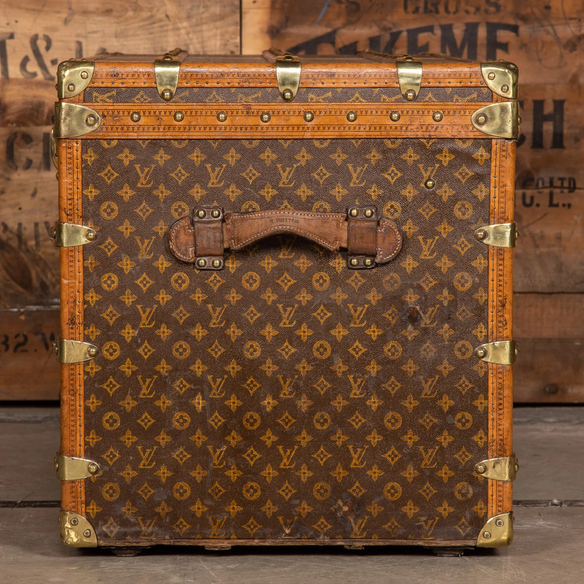 Pushkin Antiques - ANTIQUE 20thC LOUIS VUITTON CABIN TRUNK IN MONOGRAMMED CANVAS, PARIS c.1910 - 5.jpg