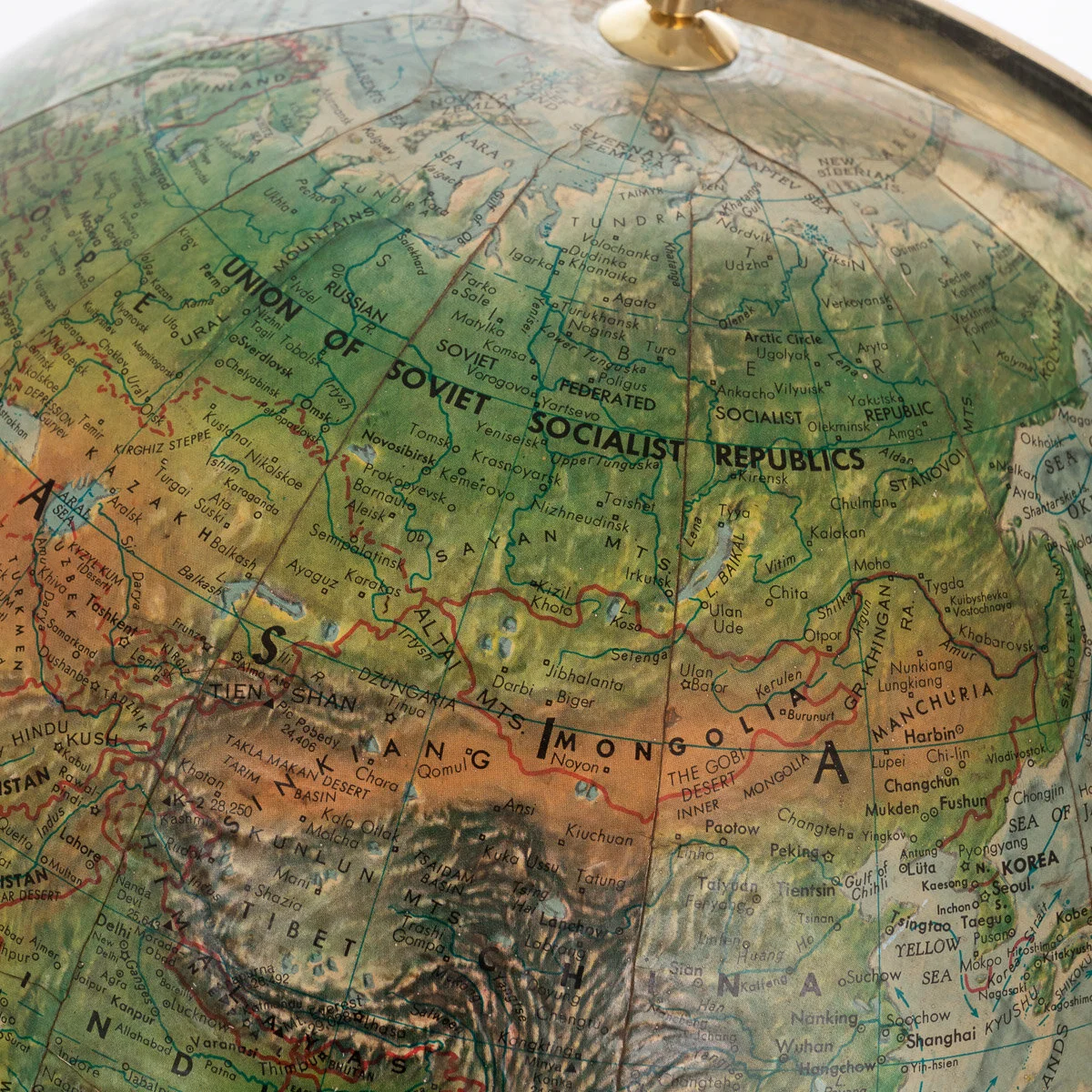 Pushkin Antiques - SUPERB 20thC DANISH TRUE TO LIFE CHALLENGE GLOBE BY PHILIPS c.1940 - 4.jpg