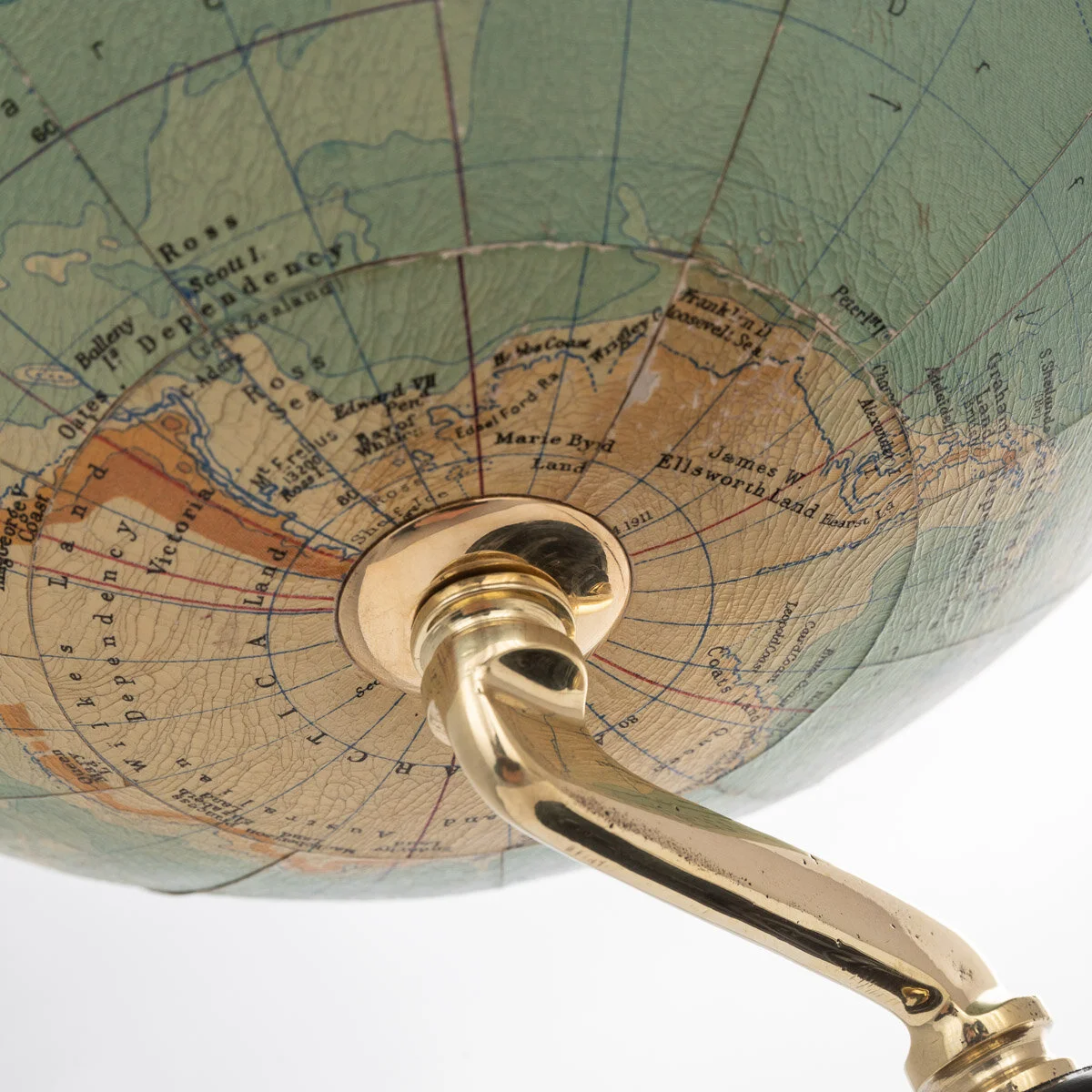 Pushkin Antiques - SUPERB 20thC BRITISH GEOGRAPHICAL INSTITUTE TERRESTRIAL GLOBE BY PHILIPS c.1940 - 10.jpg