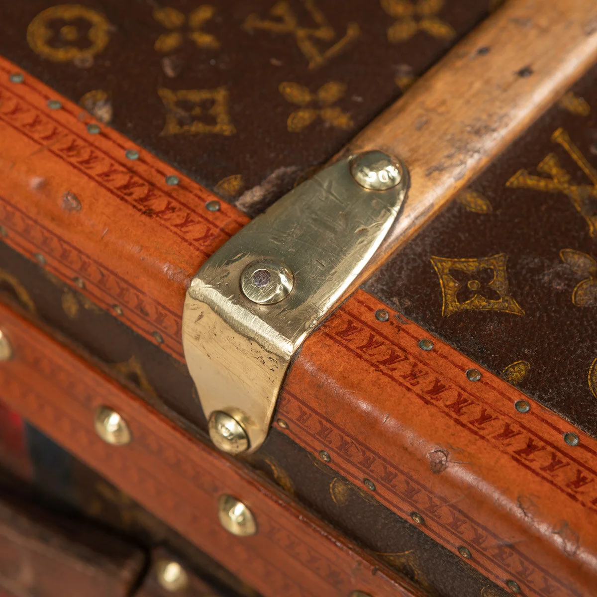 Pushkin Antiques - STUNNING 20thC LOUIS VUITTON CABIN TRUNK IN MONOGRAM CANVAS, PARIS c.1930 - 21.jpg