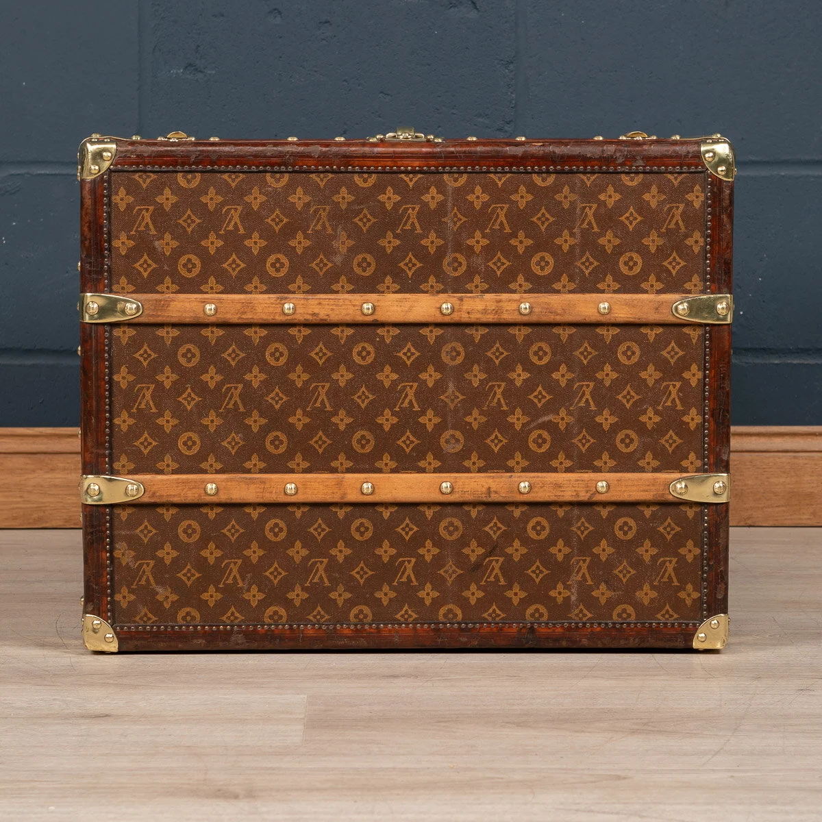 Pushkin Antiques - ANTIQUE 20thC LOUIS VUITTON HAT TRUNK IN MONOGRAM CANVAS, PARIS c.1900 - 12.jpg