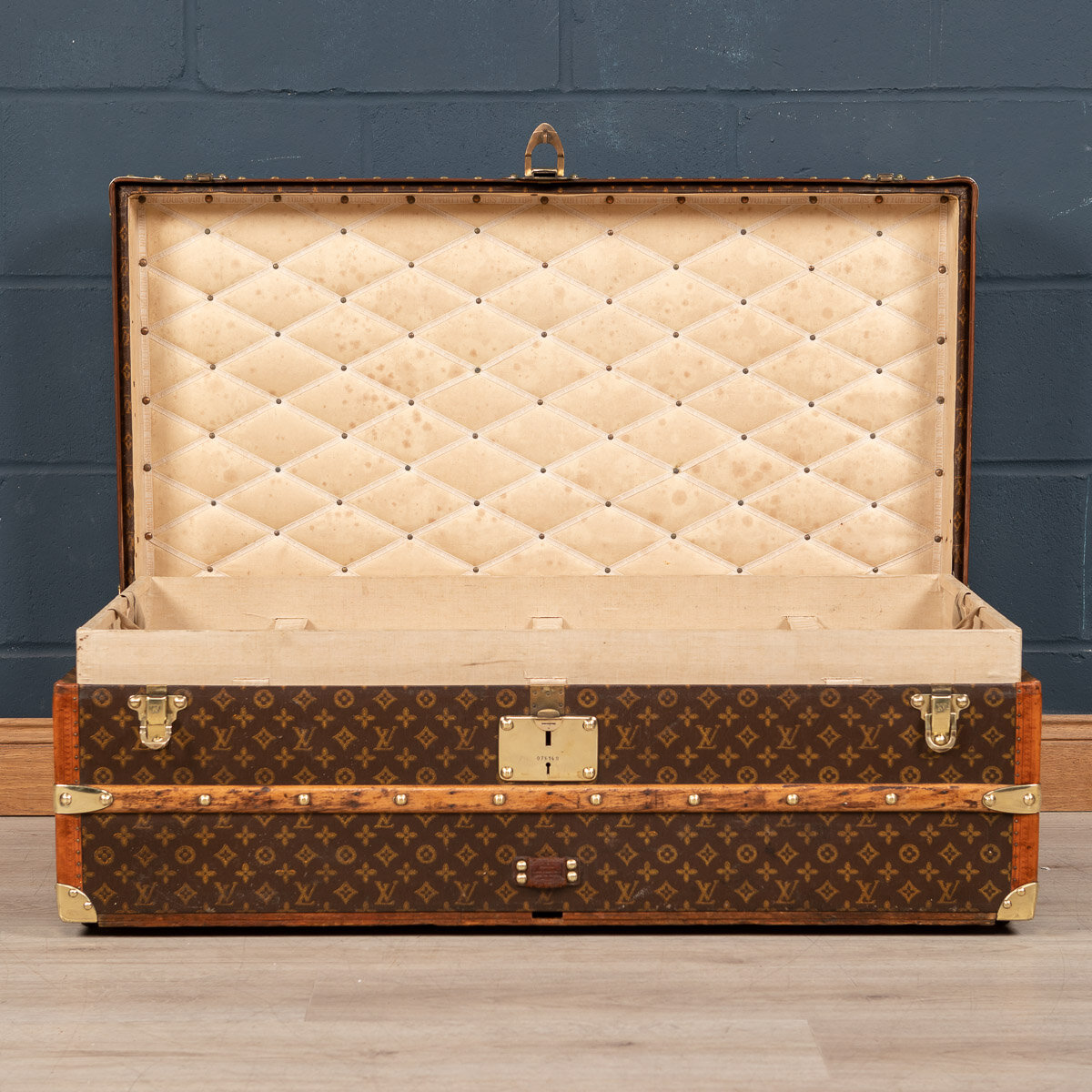 Pushkin Antiques - STUNNING 20thC LOUIS VUITTON CABIN TRUNK IN MONOGRAM CANVAS, PARIS c.1930 - 46.jpg