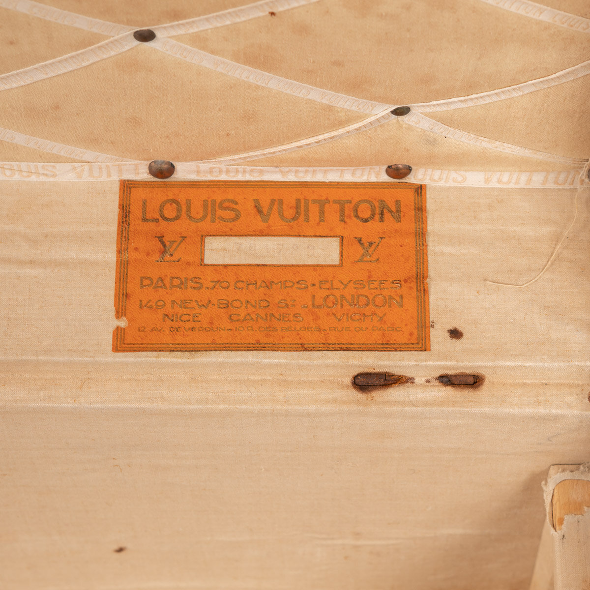 Pushkin Antiques - STUNNING 20thC LOUIS VUITTON CABIN TRUNK IN MONOGRAM CANVAS, PARIS c.1930 - 50.jpg