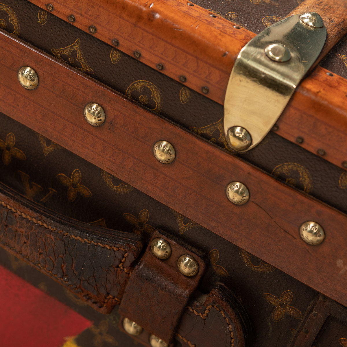 Pushkin Antiques - STUNNING 20thC LOUIS VUITTON CABIN TRUNK IN MONOGRAM CANVAS, PARIS c.1930 - 71.jpg
