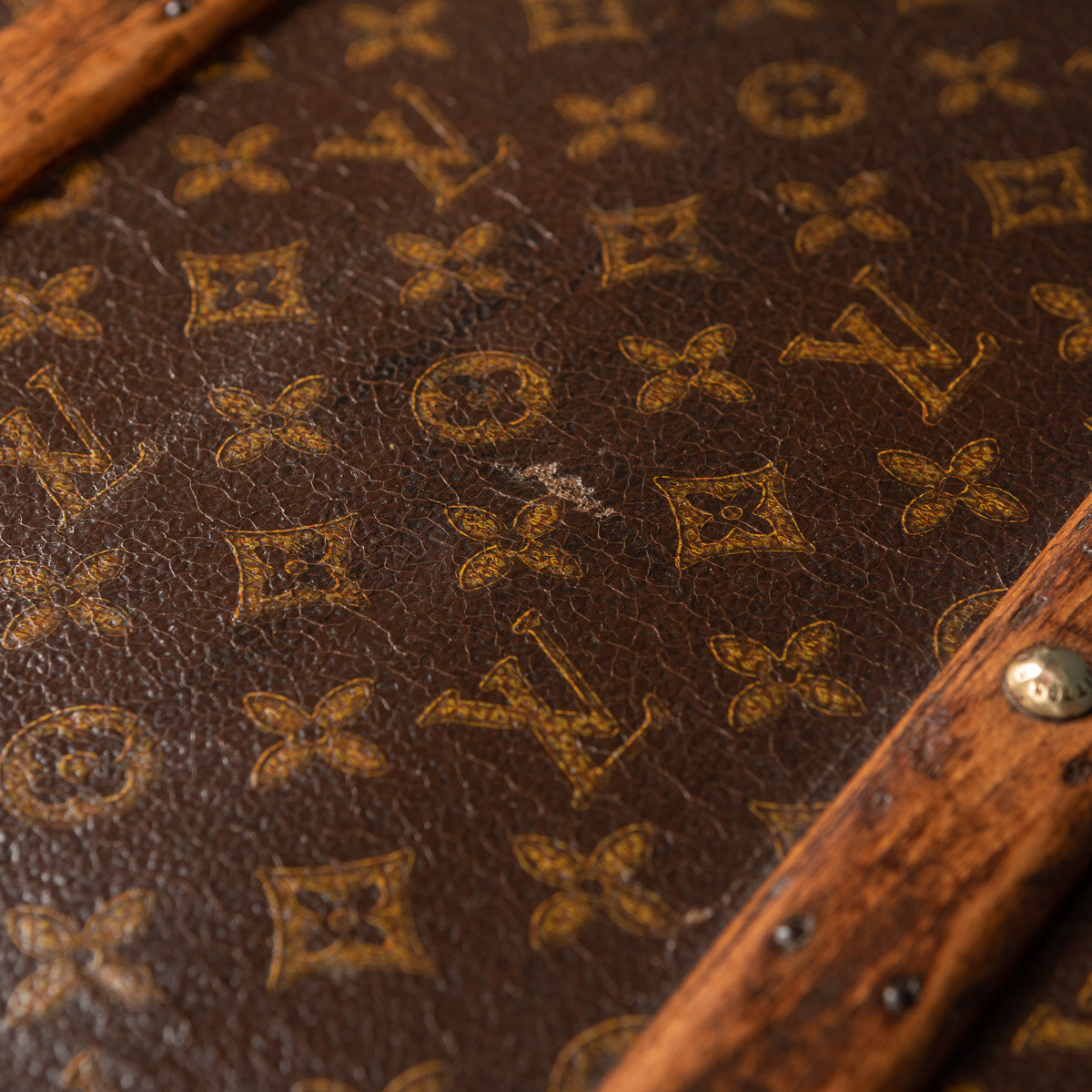 Pushkin Antiques - STUNNING 20thC LOUIS VUITTON CABIN TRUNK IN MONOGRAM CANVAS, PARIS c.1930 - 76.jpg
