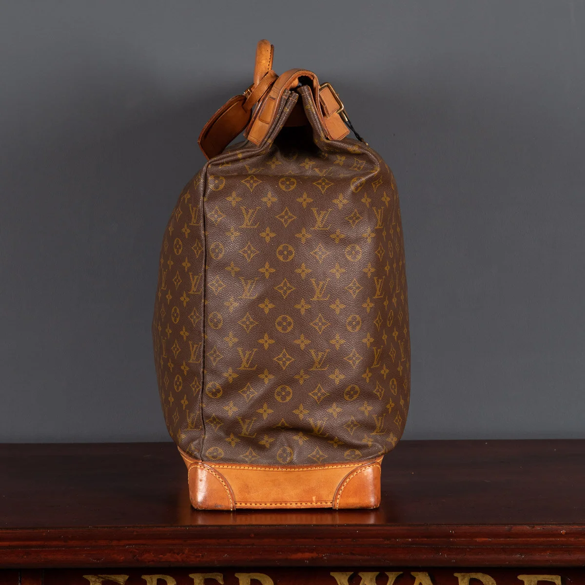 PUSHKIN ANTIQUES - LATE 20th CENTURY LOUIS VUITTON STEAMER BAG IN MONOGRAM CANVAS, PARIS c.1970 - 04.jpg