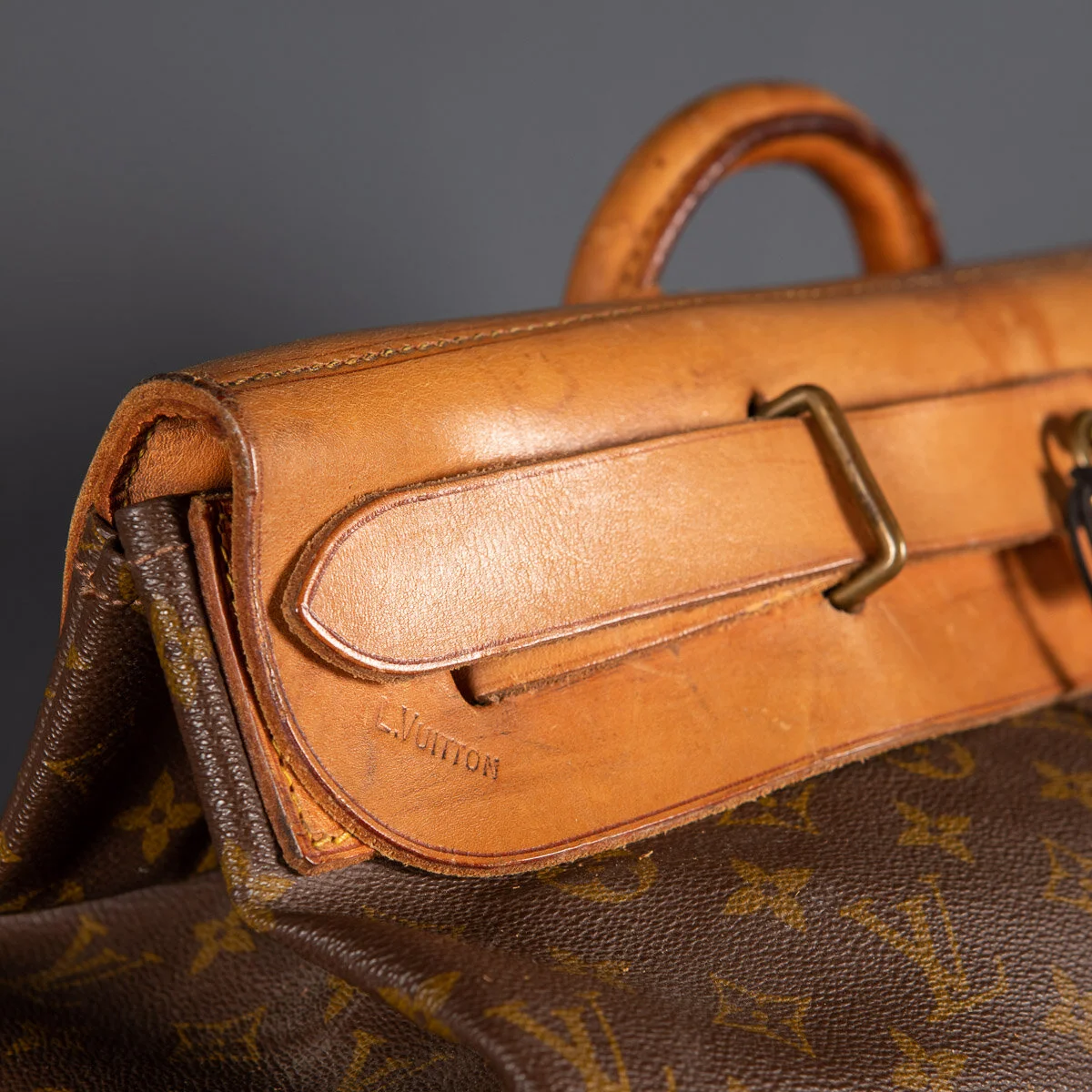 PUSHKIN ANTIQUES - LATE 20th CENTURY LOUIS VUITTON STEAMER BAG IN MONOGRAM CANVAS, PARIS c.1970 - 08.jpg