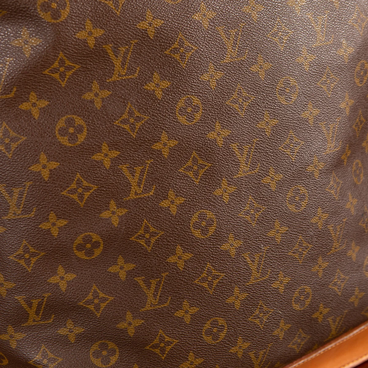 PUSHKIN ANTIQUES - LATE 20th CENTURY LOUIS VUITTON STEAMER BAG IN MONOGRAM CANVAS, PARIS c.1970 - 19.jpg