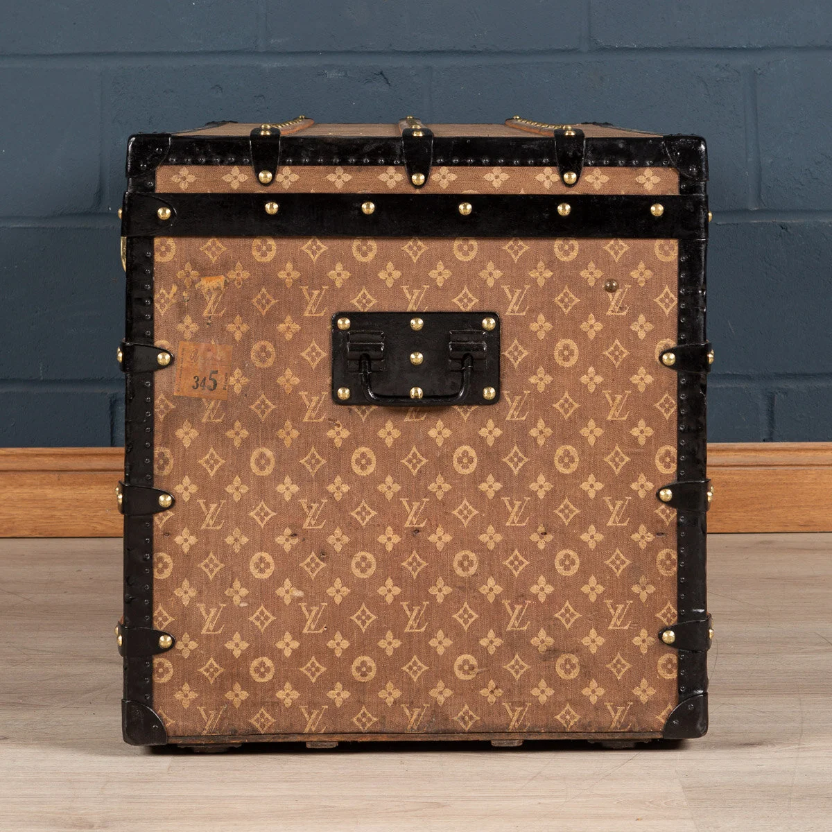 PUSHKIN ANTIQUES - ANTIQUE 20thC LOUIS VUITTON TRUNK IN WOVEN CANVAS, PARIS c.1900 - 06.jpg