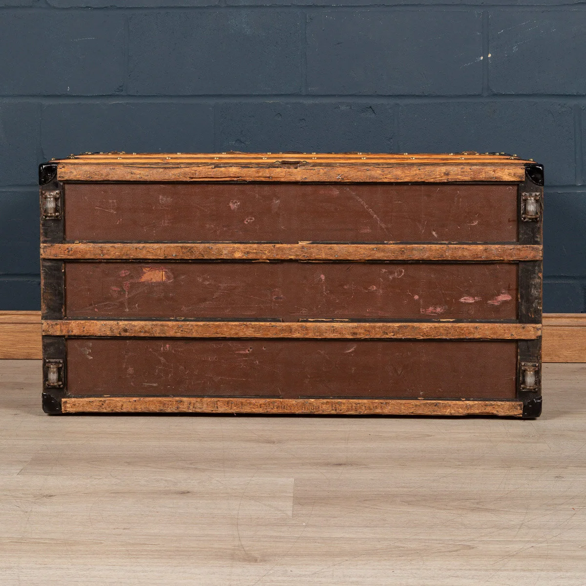 PUSHKIN ANTIQUES - ANTIQUE 20thC LOUIS VUITTON TRUNK IN WOVEN CANVAS, PARIS c.1900_2 - 09.jpg