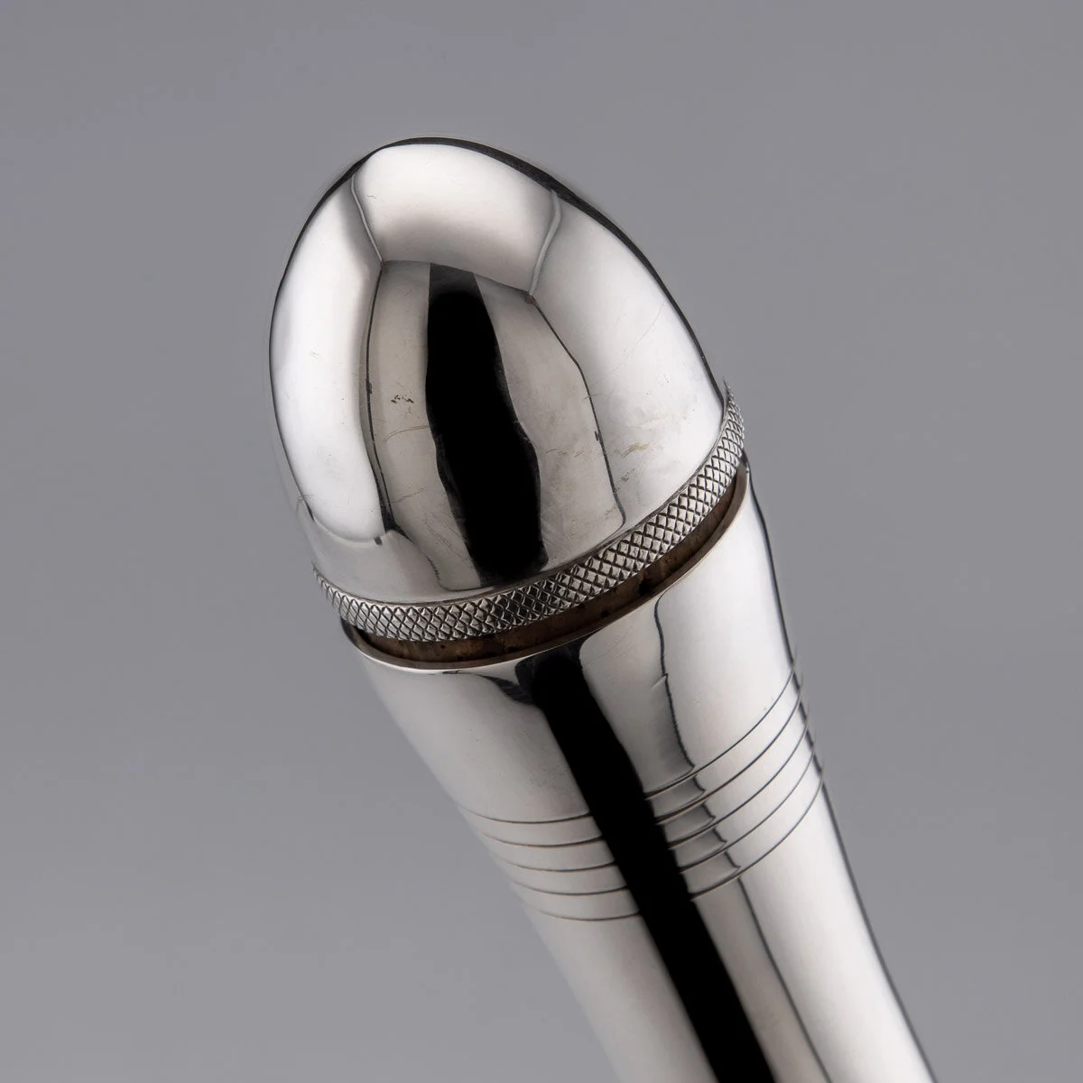 Pushkin Antiques - NOVELTY 20thC ENGLISH SILVER PLATED %22BELL-FORM%22 COCKTAIL SHAKER, ASPREY c.1930 - 6.jpg